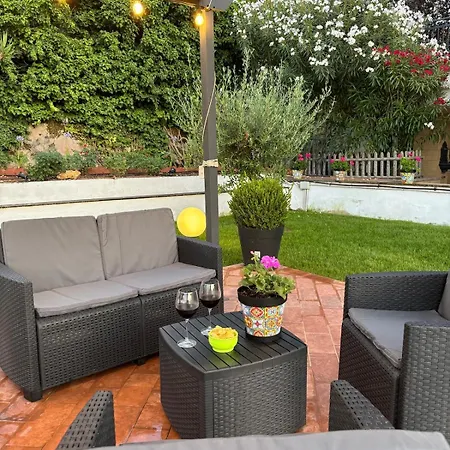 Апартаменты Exclusive With Pool Near