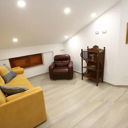 Exclusive With Pool Near Апартаменты