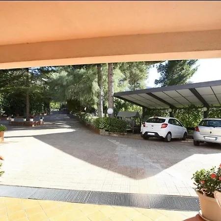 Апартаменты Exclusive With Pool Near